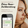 Blonde Frau mit langem Haar, Smartphone-Chat und Text zur persönlichen Haarfarbberatung