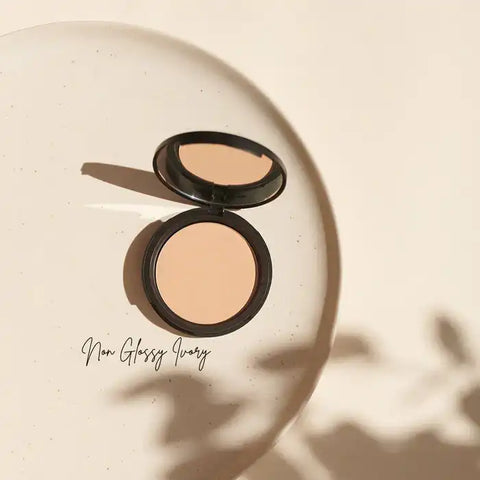 Poudre bio – maquillage matifiant, végétalien + sans produits chimiques pour tout type de peau